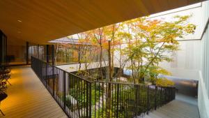 Uma varanda ou terraço em Hotel Metropolitan Kamakura