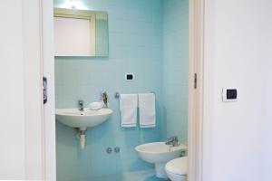 Bathroom sa CiaoMi - Hotel, Hostel & Long Stay