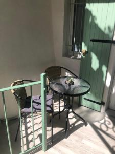 Балкон или терраса в Vieil Antibes, ravissant 2p avec petite terrasse