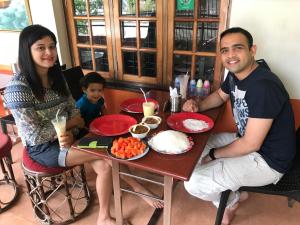 Makanan di atau berdekatan homestay