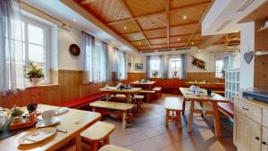 Restoran ili neka druga zalogajnica u objektu Pinzgauer Hütte-Zell am See- Piesendorf