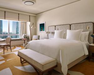 Lova arba lovos apgyvendinimo įstaigoje Four Seasons Hotel Miami