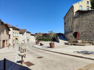 Bilde i galleriet til charmant meublé dans un joli village circulaire i Alixan