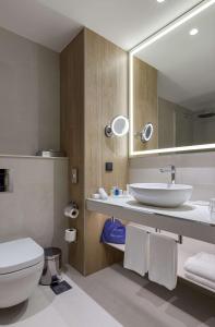 Un baño de Radisson Blu Hotel, Kyiv City Centre