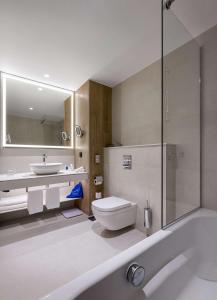 Un baño de Radisson Blu Hotel, Kyiv City Centre