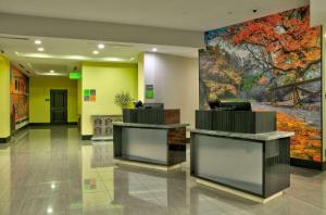 The lobby or reception area at La Quinta Inn & Suites by Wyndham Lubbock Southwest