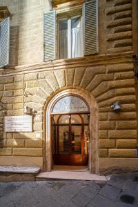 La fachada o entrada de Albergo Tre Donzelle