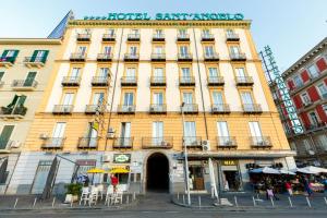 El edificio en el que está el hotel