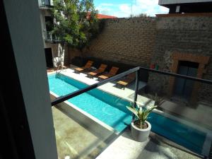 The swimming pool at or close to Hotel Tila