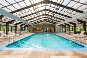 The swimming pool at or close to The Villas at French Lick Springs