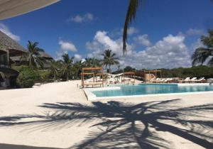 Kolam renang di atau di dekat Watamu Shell House