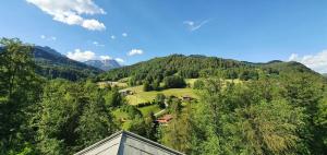 Galeriebild der Unterkunft Ferienwohnungen Haus Marienblick in Berchtesgaden