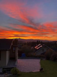 Amanecer o atardecer desde el departamento o alrededores