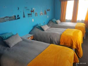 Cama ou camas em um quarto em Hostal Klein