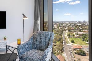 Area tempat duduk di Meriton Suites George Street, Parramatta