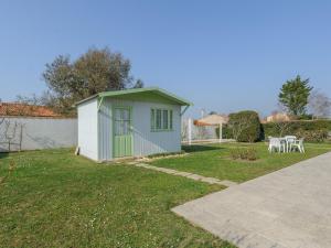 Un jardín fuera de Maison Châtelaillon-Plage, 4 pièces, 6 personnes - FR-1-535-20