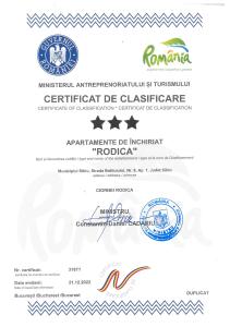 Um certificado, prêmio, placa ou outro documento exibido em Rodica Apartment