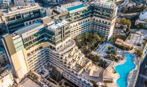 Πισίνα στο ή κοντά στο InterContinental Malta, an IHG Hotel