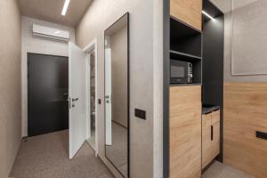 Una cocina o kitchenette en Jam Apartments Lviv