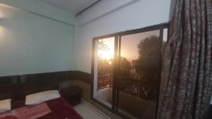 Khu vực ghế ngồi tại Mount Heaven Hotel Murree