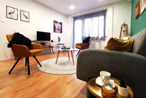 Prostor za sedenje u objektu Artic Home Apartman-nearby city center!