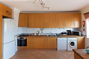 Una cocina o kitchenette en Formosa View