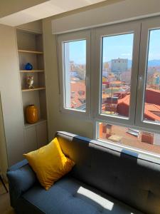 Posezení v ubytování SUITE PLAYA GIJON CENTRO, apartamento nuevo, 5 huéspedes VUT-3622-AS