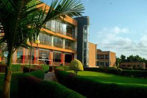 Vrt u objektu Protea Hotel by Marriott Entebbe