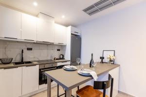 ครัวหรือมุมครัวของ Kaleo Chios Luxury Apartments