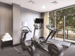 Phòng/tiện nghi tập thể dục tại Adina Apartment Hotel Sydney Airport