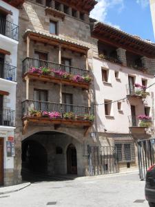 El edificio en el que está el hotel