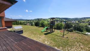 Afbeelding uit fotogalerij van Vila nad Liptálem - Celý objekt, poblíž domu je rekreační oblast Všemina in Vsetín