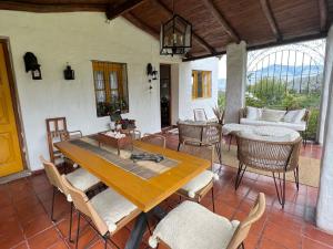 Seating area sa Casa divina temporaria en Tafí Del Valle ,pleno centro