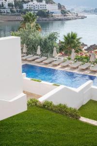 Sundlaugin á Prive Hotel Bodrum - Adult Only eða í nágrenninu