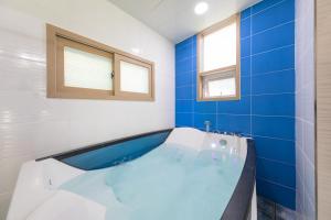 Clear morning pet friendly pension tesisinde bir banyo