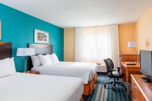 Posteľ alebo postele v izbe v ubytovaní Fairfield Inn & Suites Lafayette