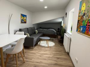 O zonă de relaxare la Apartments Badallee 4