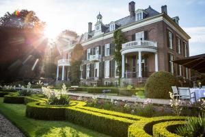 A garden outside Landgoed Rhederoord nabij Arnhem