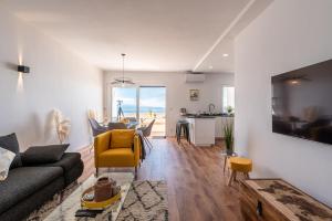 O bucătărie sau chicinetă la Magnifique appartement vue mer, spacieux et traversant