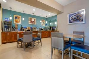 Prostor za sedenje u objektu Best Western Ville Platte