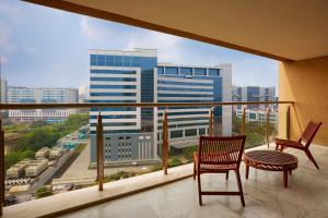 Rõdu või terrass majutusasutuses The Westin Hyderabad Mindspace