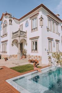 The swimming pool at or close to The Salty Pelican Beach Retreat