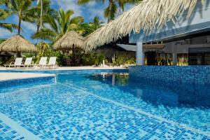 Kolam renang di atau dekat dengan Club Raro Resort- Adults Only