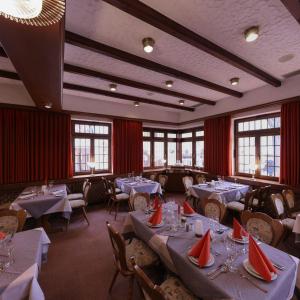 Un restaurant sau alt loc unde se poate mânca la Hotel Felsenkeller