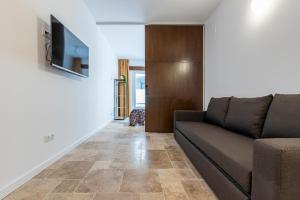 Apartament Confort en Barri Port Maritim電視和／或娛樂中心