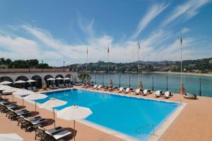 A piscina localizada em Hostal de la Gavina GL - The Leading Hotels of the World ou nos arredores