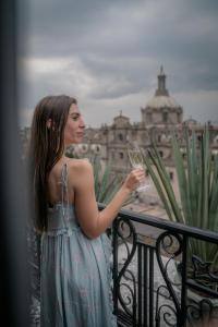 Tragos en Zocalo Central & Rooftop Mexico City