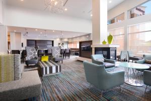 Ruang duduk di Residence Inn by Marriott Houston Pasadena