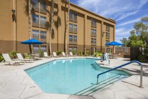 Bassein majutusasutuses GreenTree Inn & Suites Phoenix Sky Harbor või selle lähedal