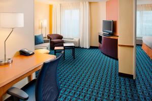 Гостиная зона в Fairfield Inn & Suites by Marriott Jonesboro